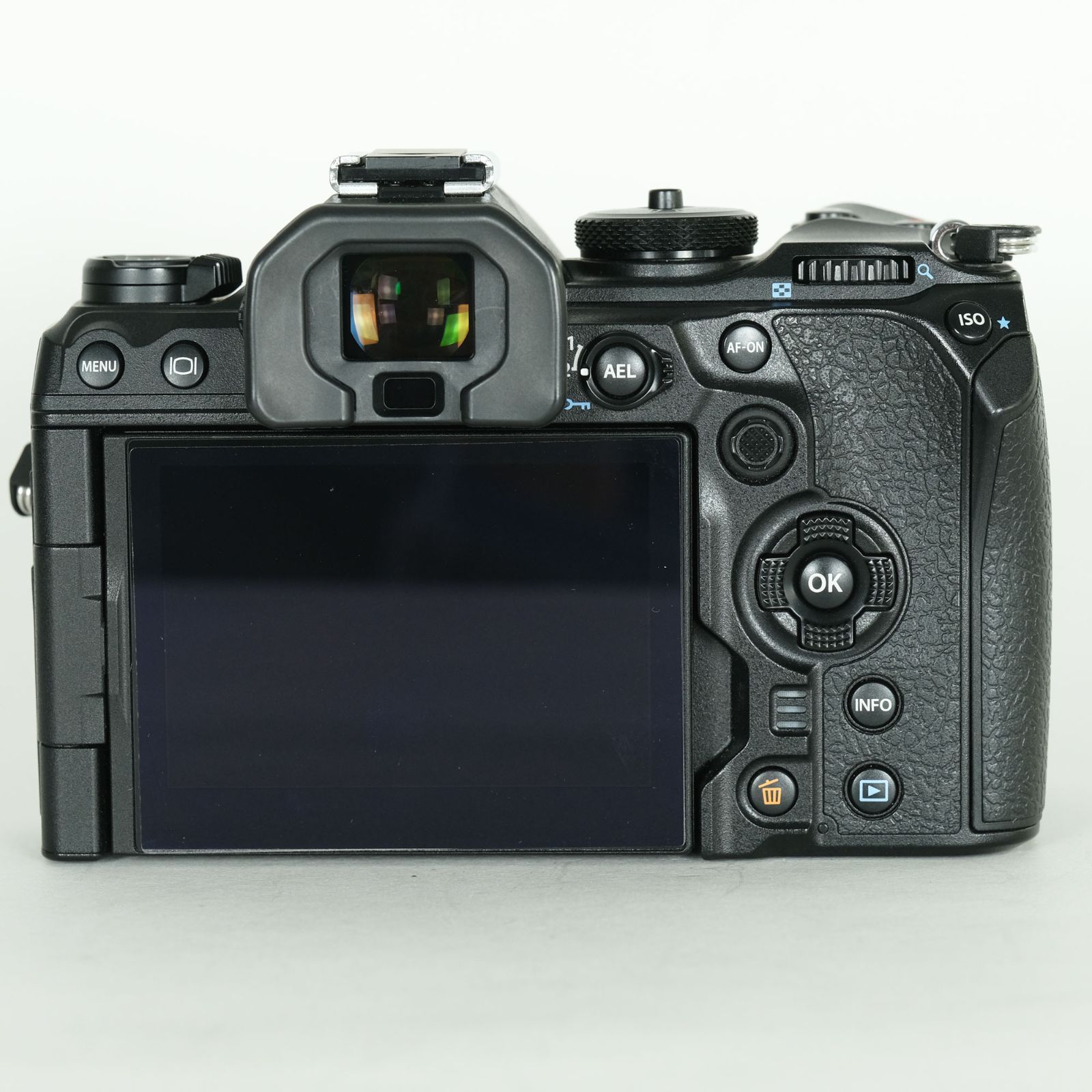 OM-5 OM SYSTEM 使用少美品 シャッター988回 OM SYSTEM OM-5 ボディ 中古価格比較 - 価格.com