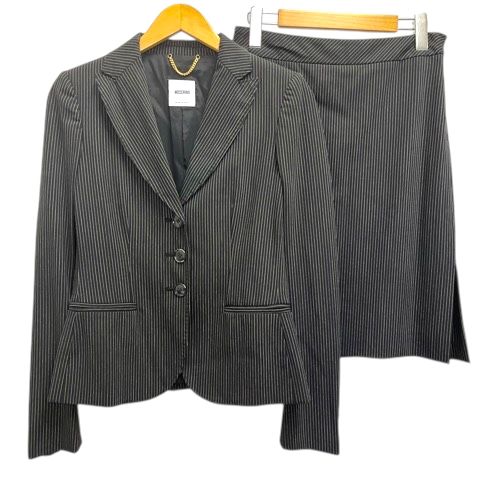 モスキーノスカートスーツ モスキーノスカートスーツ