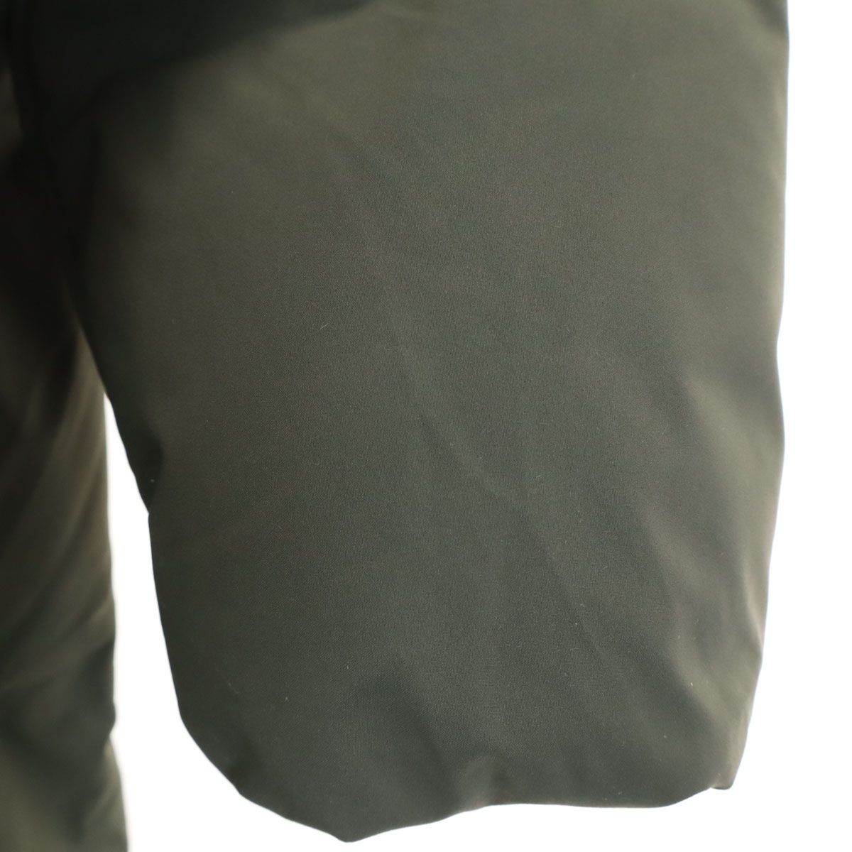 UNIQLO ユニクロ シームレス ダウンコート L カーキ レディース 古着 