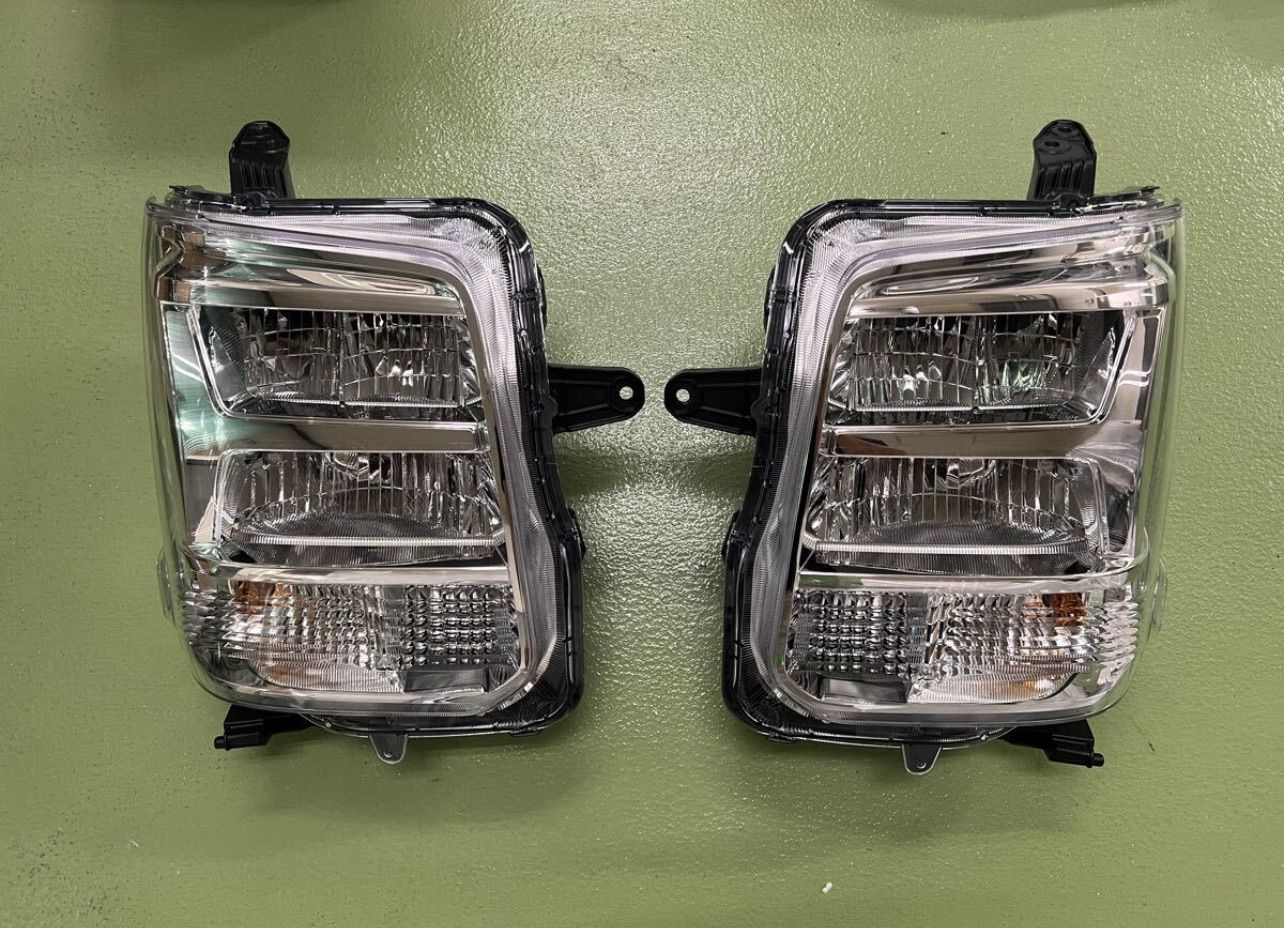 2510-76-4 新車外し 超美品 エブリィワゴン クリッパーリオ DA17W