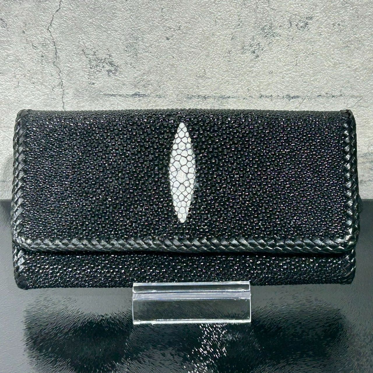 新品未使用 スティングレイ エイ革 本革 フラップ 長財布 メンズ