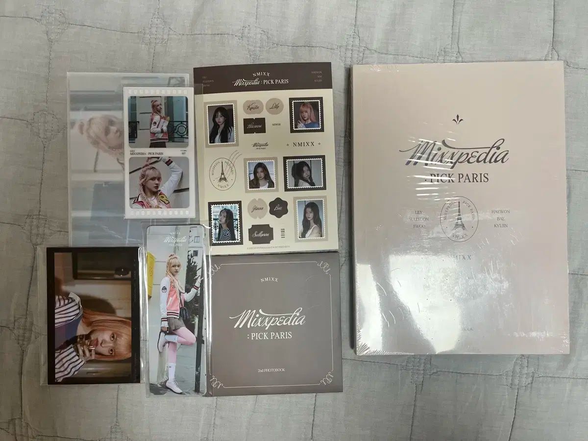 NMIXX（エンミックス・エンミ） MIXXPEDIA: PICK PARIS フォトブック