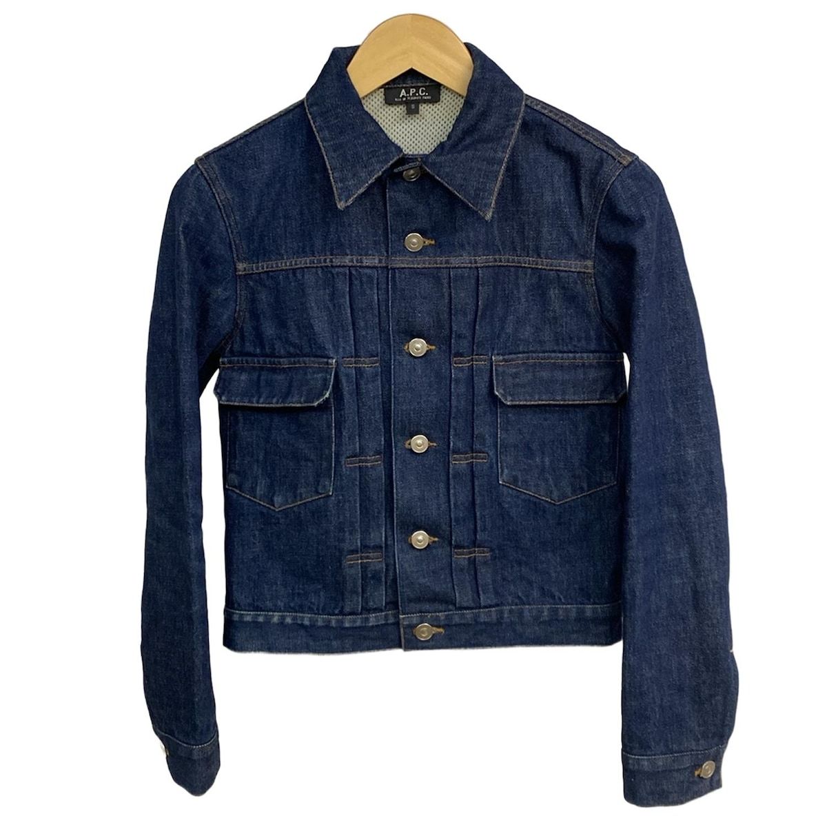 新品未使用 A.P.C.レディースダークデニムジャケットSサイズ A.P.C】レディース ダークデニムジャケット - メルカリ
