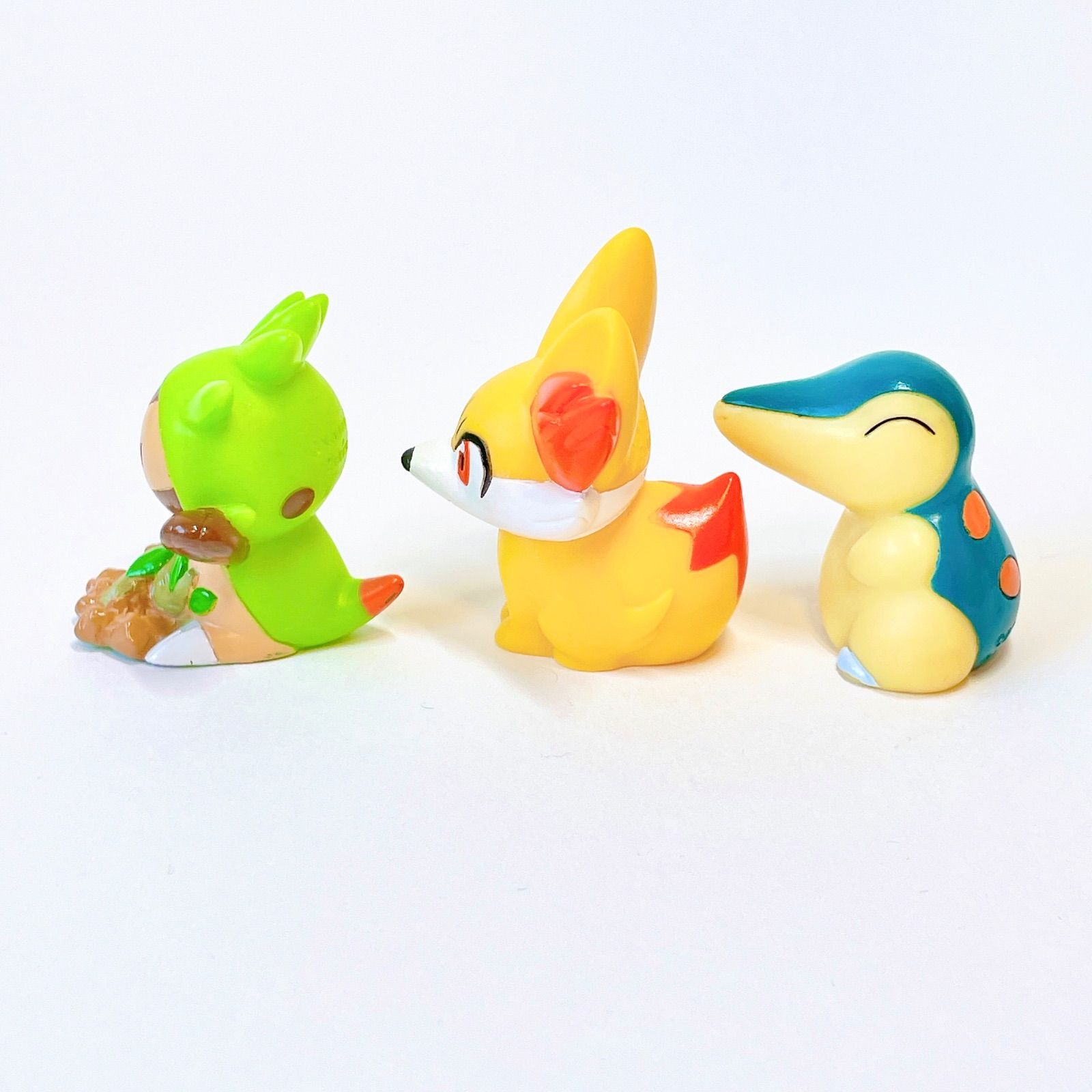 p30 ポケモンキッズ フィギュア 指人形 5体セット✨フォッコ