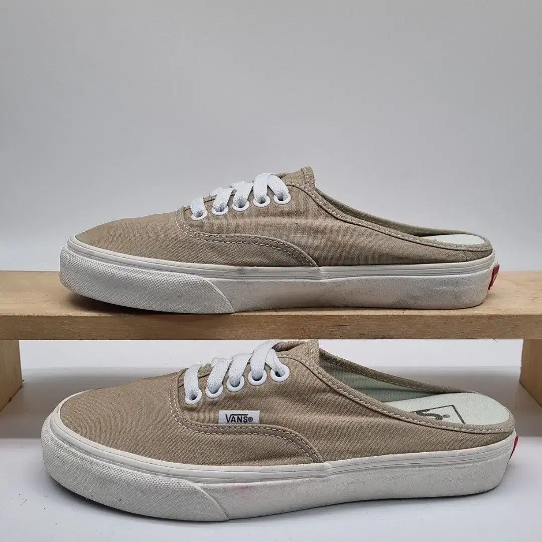 VANS Classic アセンティック ミュール 245