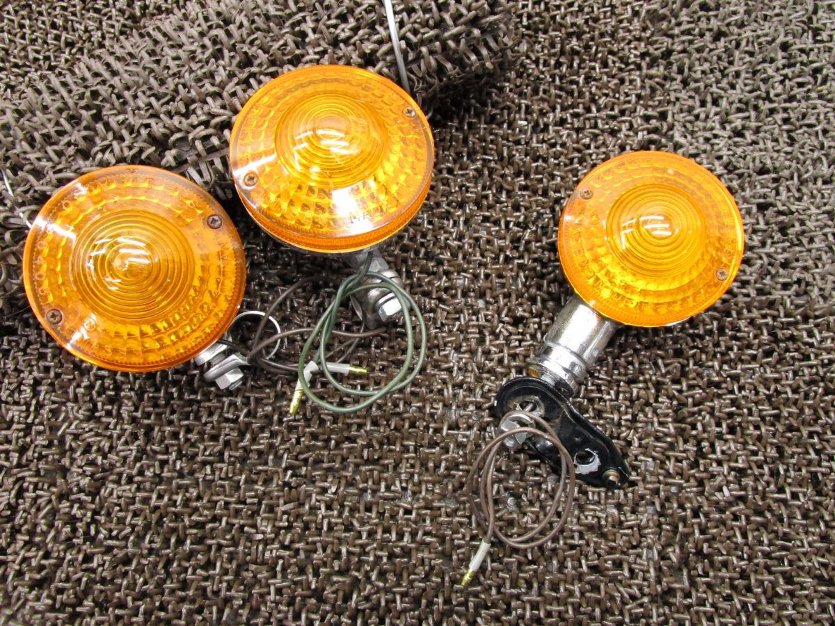 DT90 ウインカー ●W526 3個セット！429 ヤマハ 【 429 】 キャブ車 6V