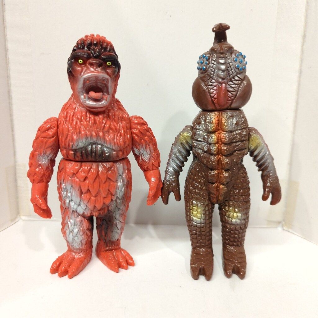 ピーポーピーポー キョウアクザウルス あばれんぼう怪獣ザイガ朱色成型