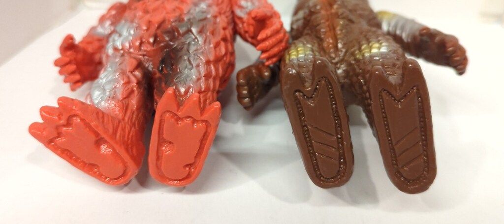 ピーポーピーポー キョウアクザウルス あばれんぼう怪獣ザイガ朱色成型