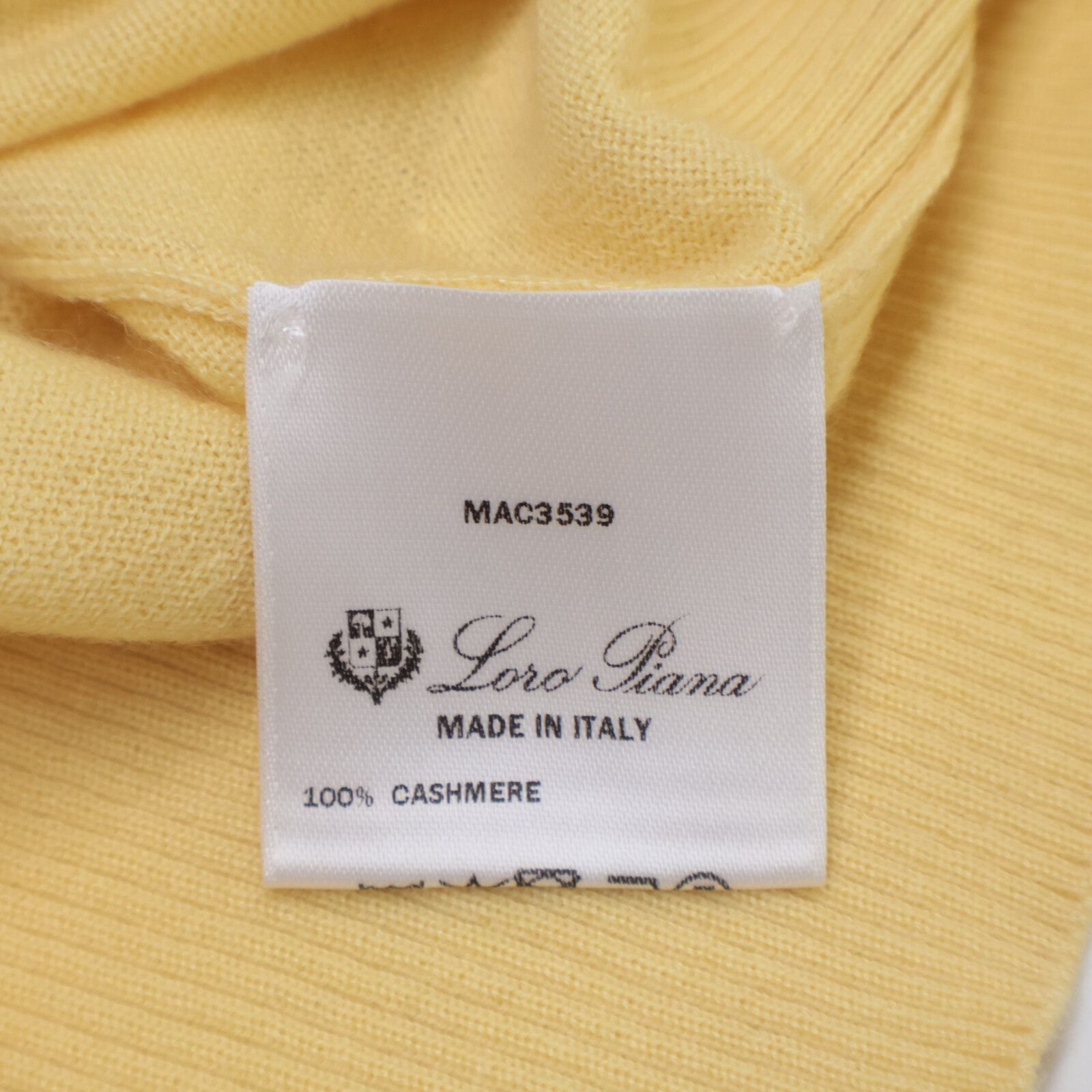 Loro Piana ロロピアーナ カシミヤセーター　マスタードイエロー ロロ・ピアーナが新たに再生カシミヤコレクション「LORO（ロロ）」を