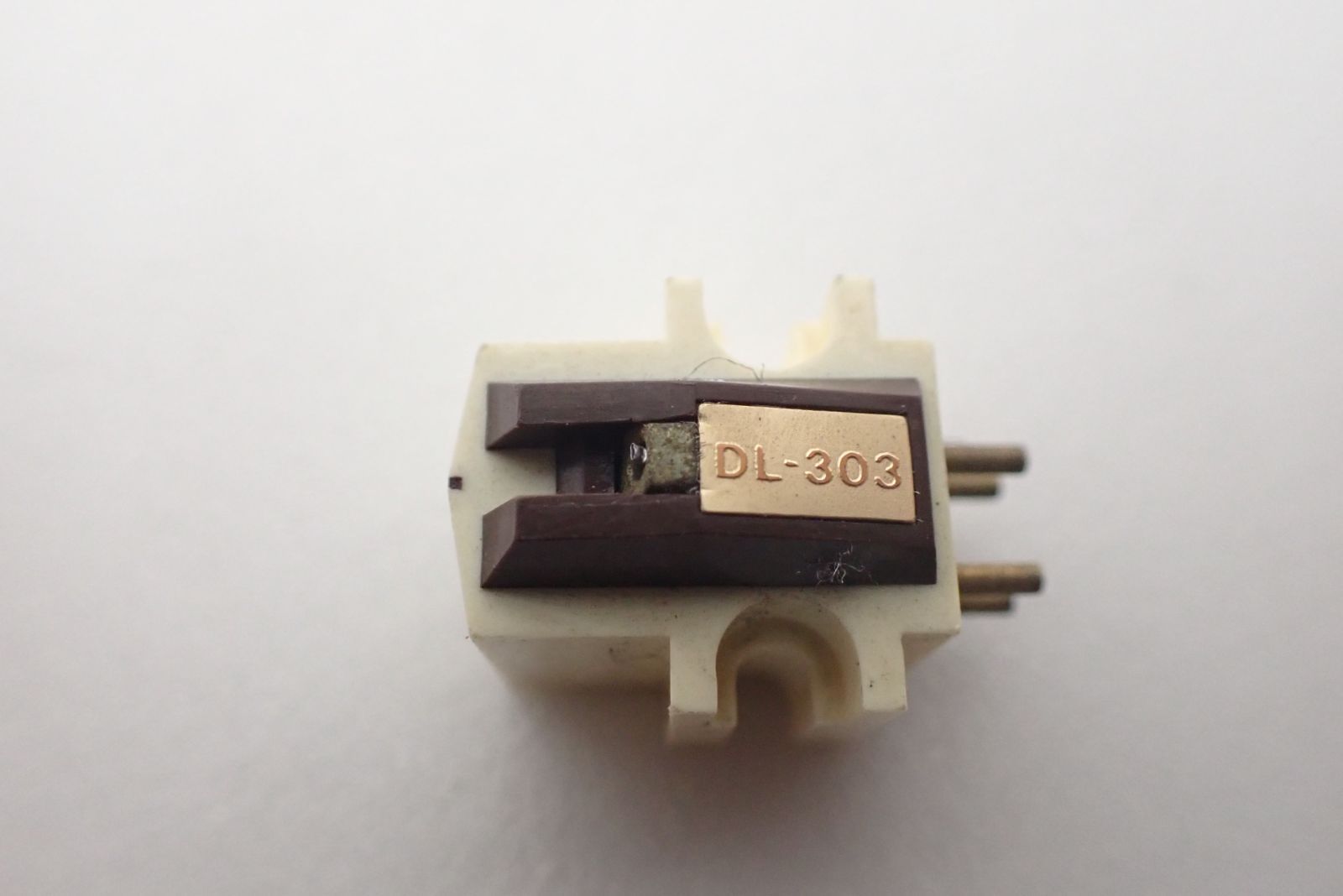 ∴ DENON DL-303 + メーカー不明 カートリッジ 2個セット - メルカリ