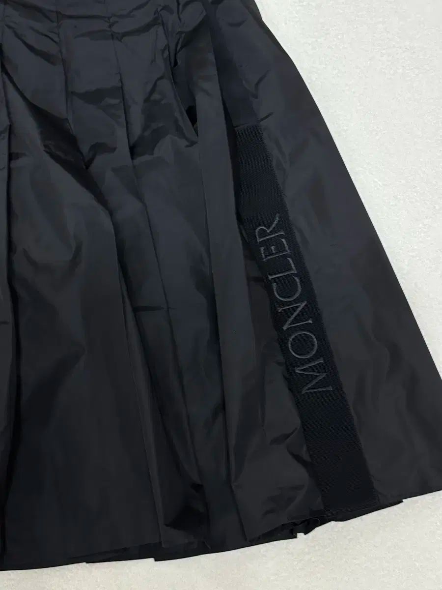 美品 CELINE セリーヌ サルキー 馬車柄 シルク フレアスカート サイズ  