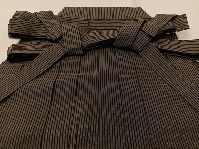 平和屋着物○男性 馬乗り袴 縞 正絹 逸品 CAAZ9974vp - メルカリ 
