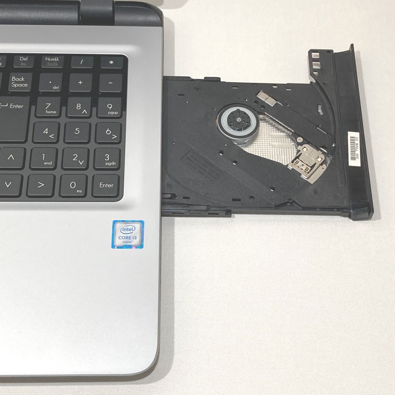 初心者✨i3・カメラ・DVD◇シルバー◇すぐ使えるノートパソコン◇T389