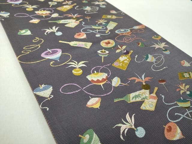 平和屋着物○西陣の老舗 1782年創業 山下織物 六通柄袋帯 唐織 独楽