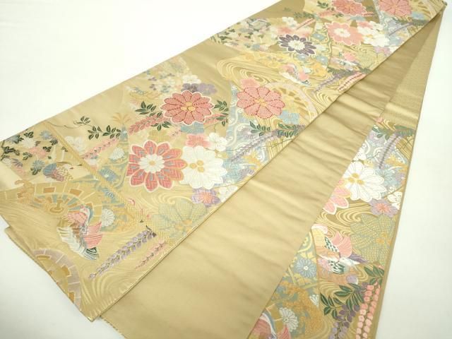 平和屋着物○「美しいキモノ」お馴染みのメーカー となみ織物 六通柄