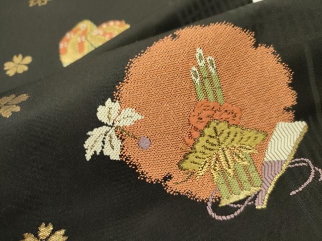 平和屋着物○九寸開き名古屋帯 唐織 花兎 玩具文 黒地 金糸 正絹 逸品