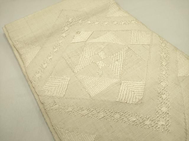 平和屋着物●八寸名古屋帯　紬地　幾何学文様　練色　正絹　逸品　DAAY2686op 平和屋着物○八寸名古屋帯 紬地 幾何学文様 練色 正絹