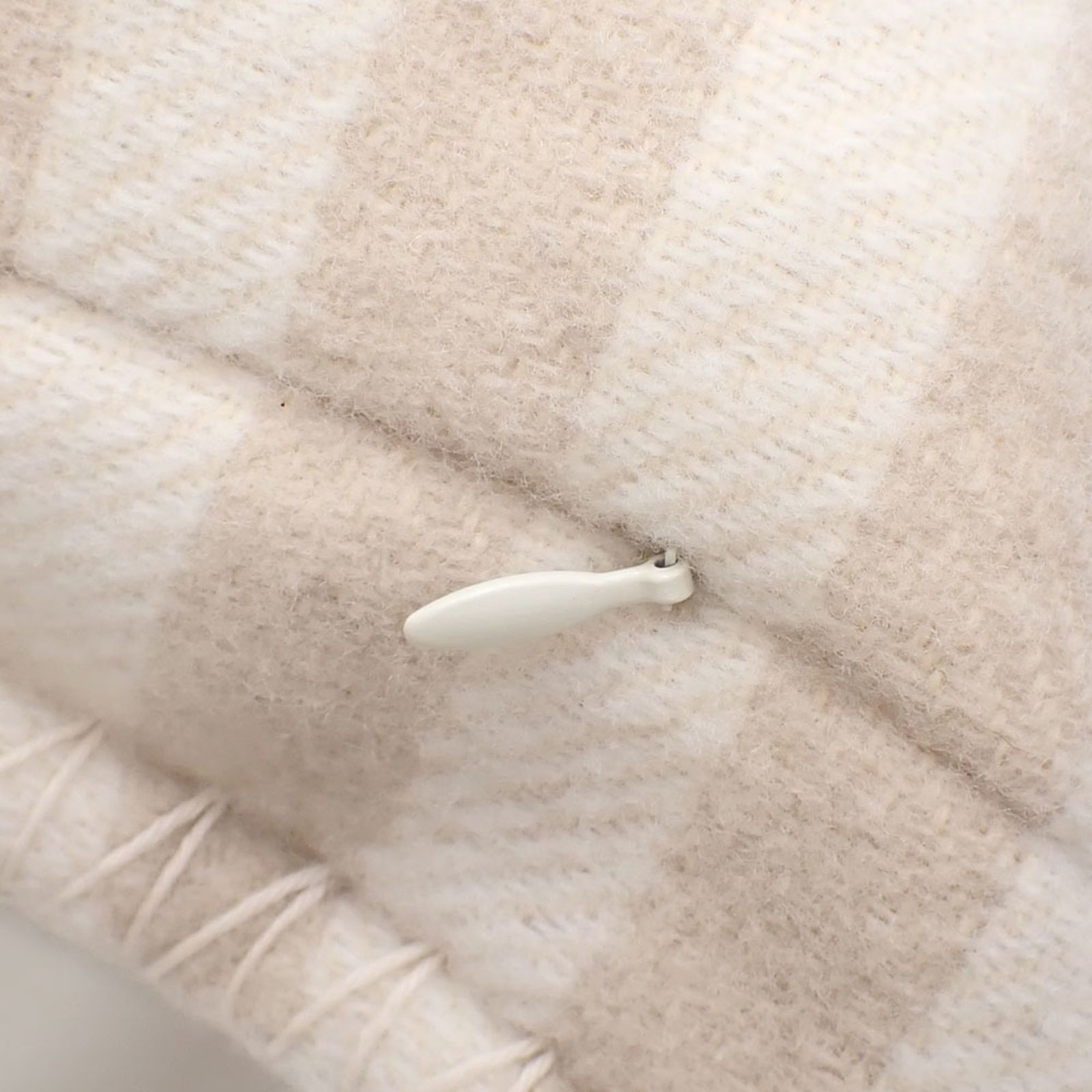 エルメス(Hermes) エルメス クッション サーブル メリノウール HERMES