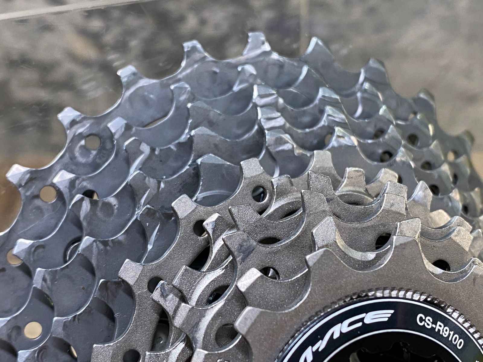 JH691 シマノ SHIMANO デュラエース DURA-ACE CS-R9100 スプロケット