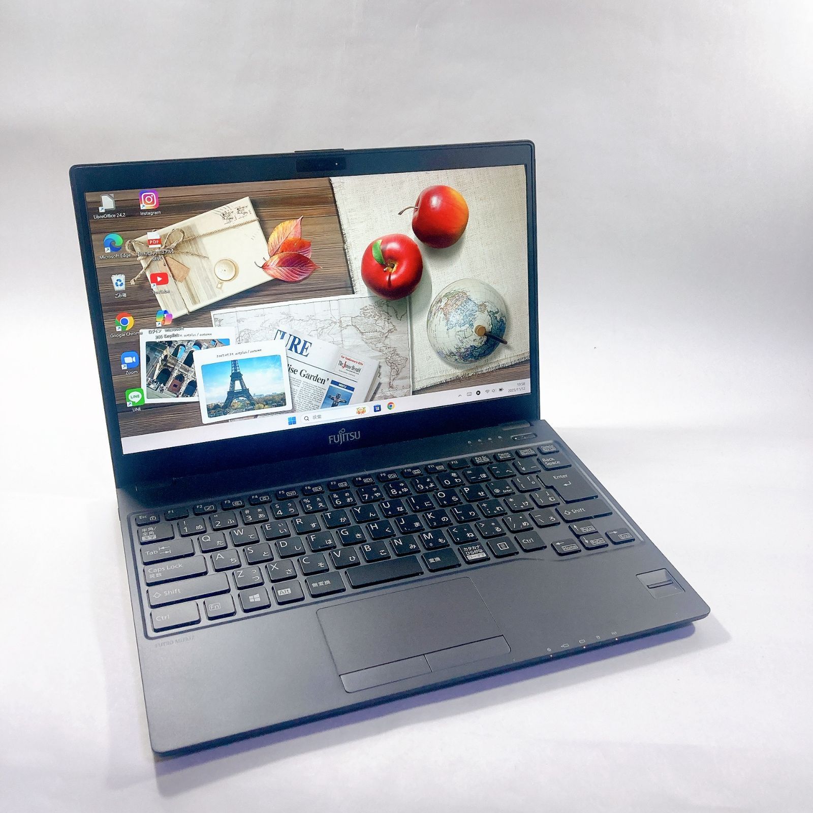 542✨美品/超軽量 /爆速 SSD新品 /Office付/事務作業に快適✨すぐ