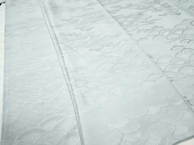 平和屋着物●上質な色無地　エ霞菊青海波地紋　月白色　正絹　逸品　CAAZ3178yc 平和屋着物○上質な色無地 エ霞菊青海波地紋 月白色