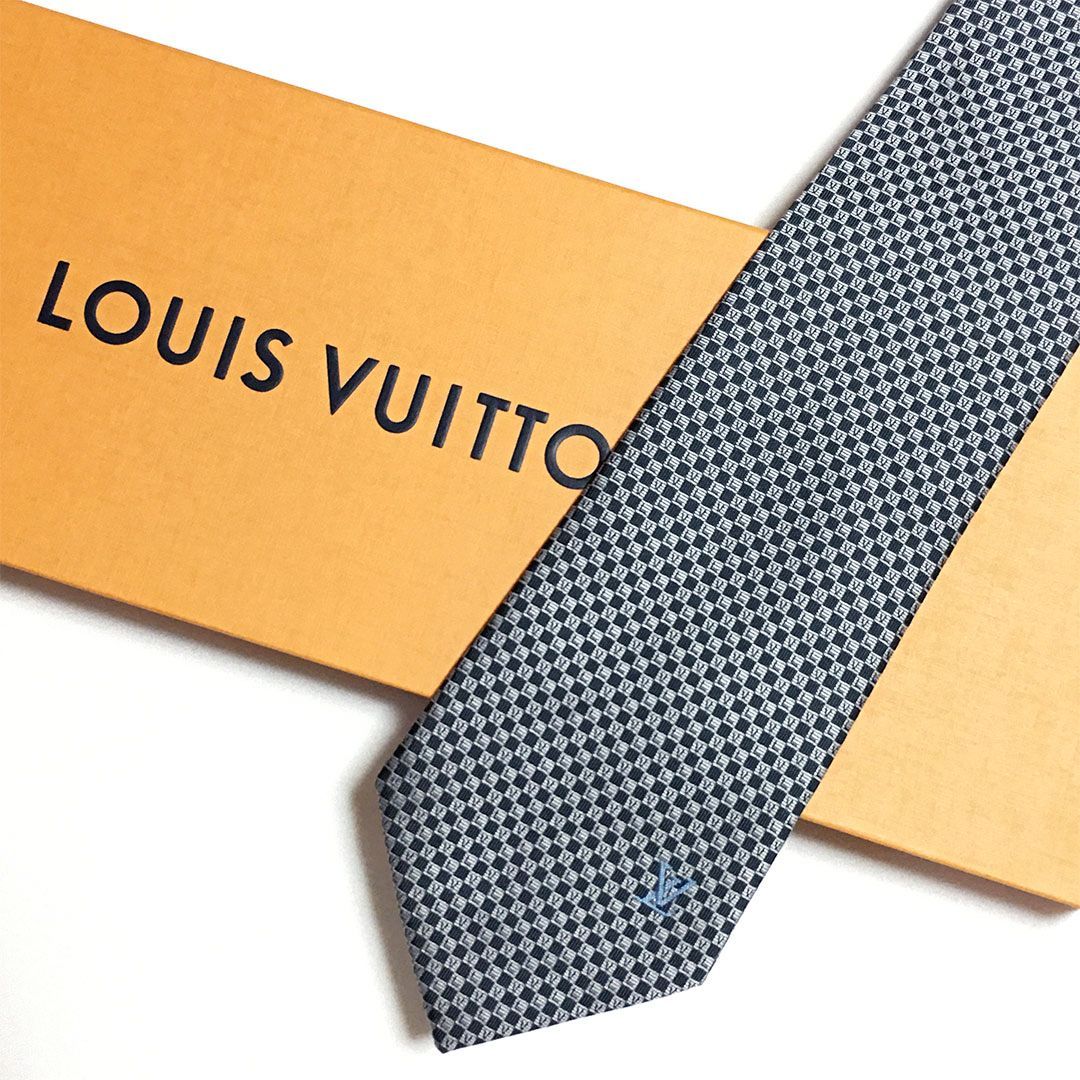 未使用級 ルイヴィトン Louis Vuitton ネクタイ シルク100% グレー