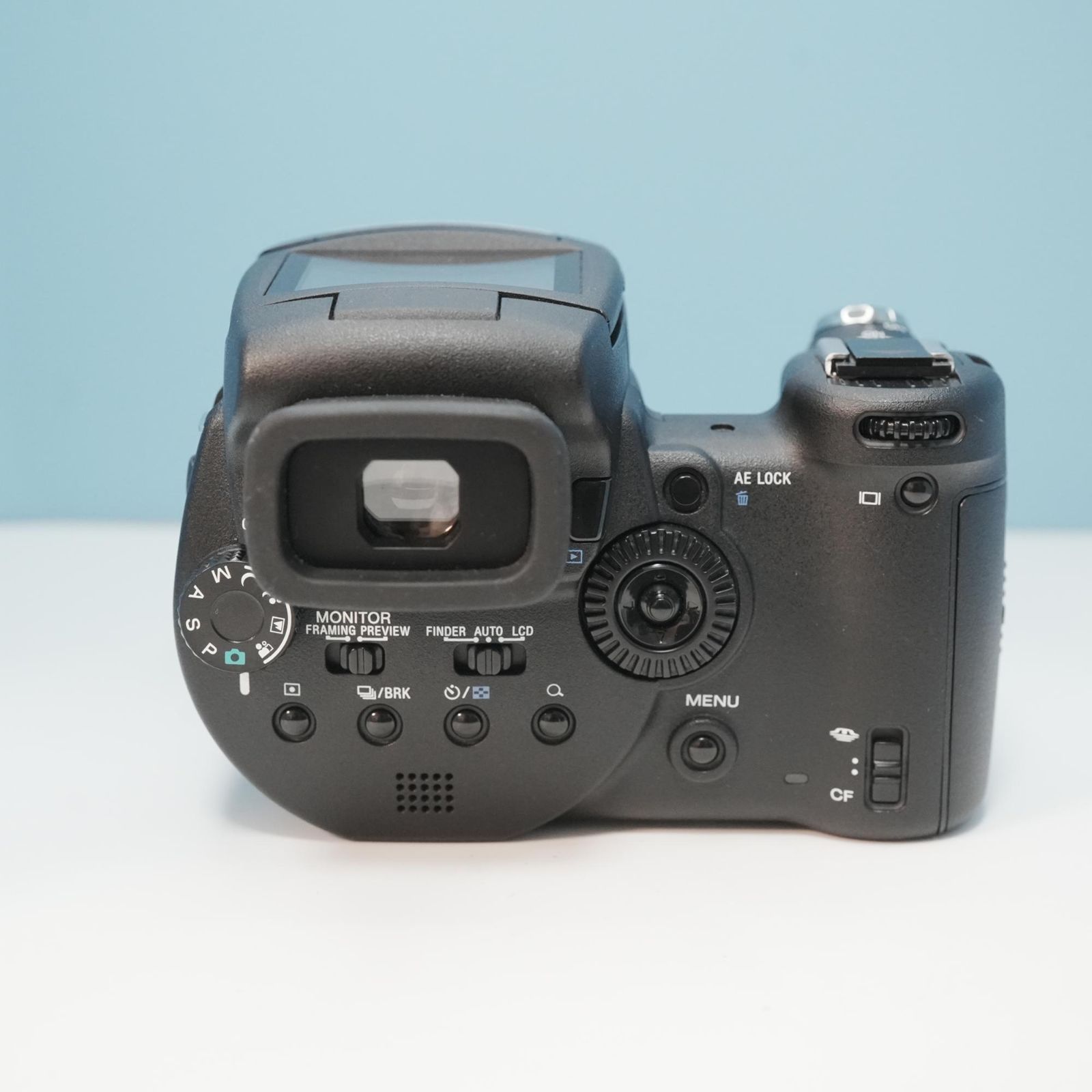 SONY Cyber-shot DSC-R1 美品 元箱有り Yahoo!オークション -「ソニー dsc-r1」の落札相場・落札価格