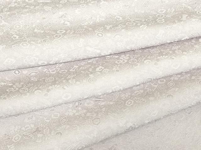 平和屋着物○上質な色無地 宝尽くし地紋 牡丹鼠色 正絹 逸品