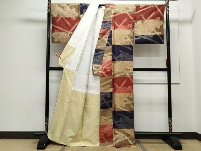 平和屋着物●上質な紬　草花文　正絹　逸品　未使用　CAAY9493th 平和屋着物○上質な紬 草花文 正絹 逸品 未使用 CAAY9493th - メルカリ