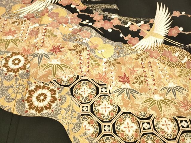 平和屋着物○豪華黒留袖 駒刺繍 正倉院更紗花鳥文 金彩 正絹 逸品