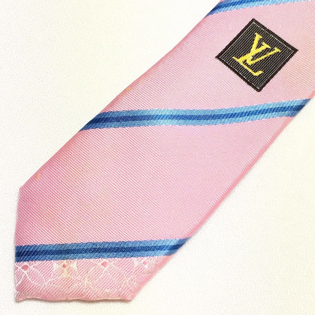 未使用級 ルイヴィトン Louis Vuitton ネクタイ シルク100% ピンク