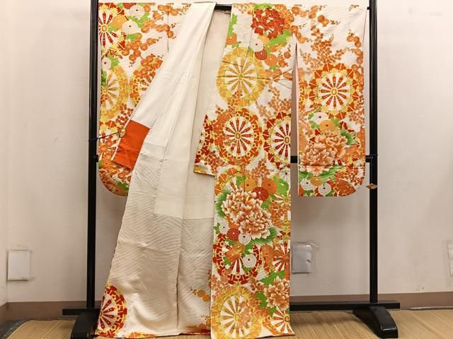 平和屋着物●豪華振袖　舞花文　銀通し地　正絹　逸品　CAAZ8354vf 平和屋着物○豪華振袖 舞花文 銀通し地 正絹 逸品 CAAZ8354vf セール