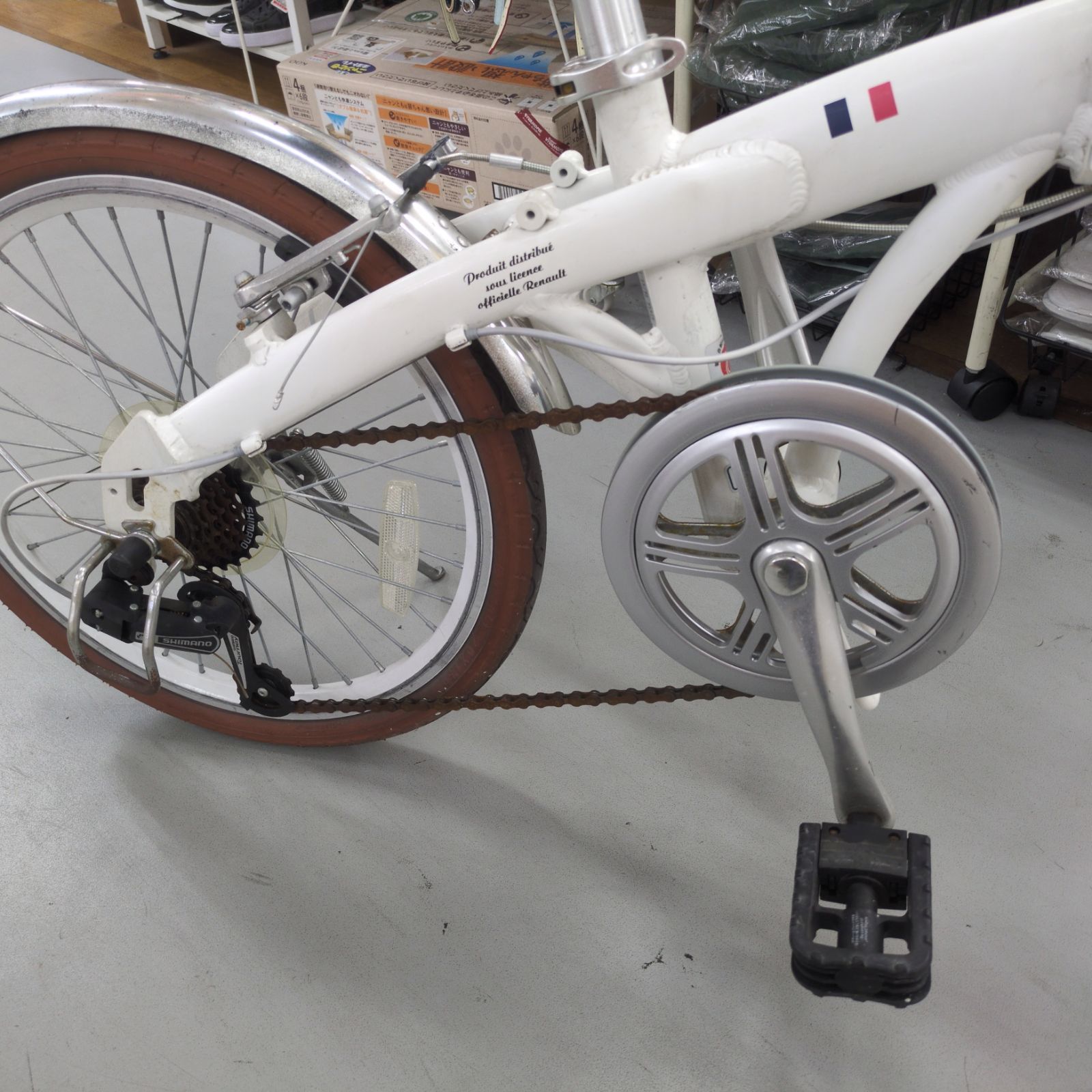 J251 ☆サビキズ多々有り☆折りたたみ自転車☆RENAULT☆7段☆20インチ