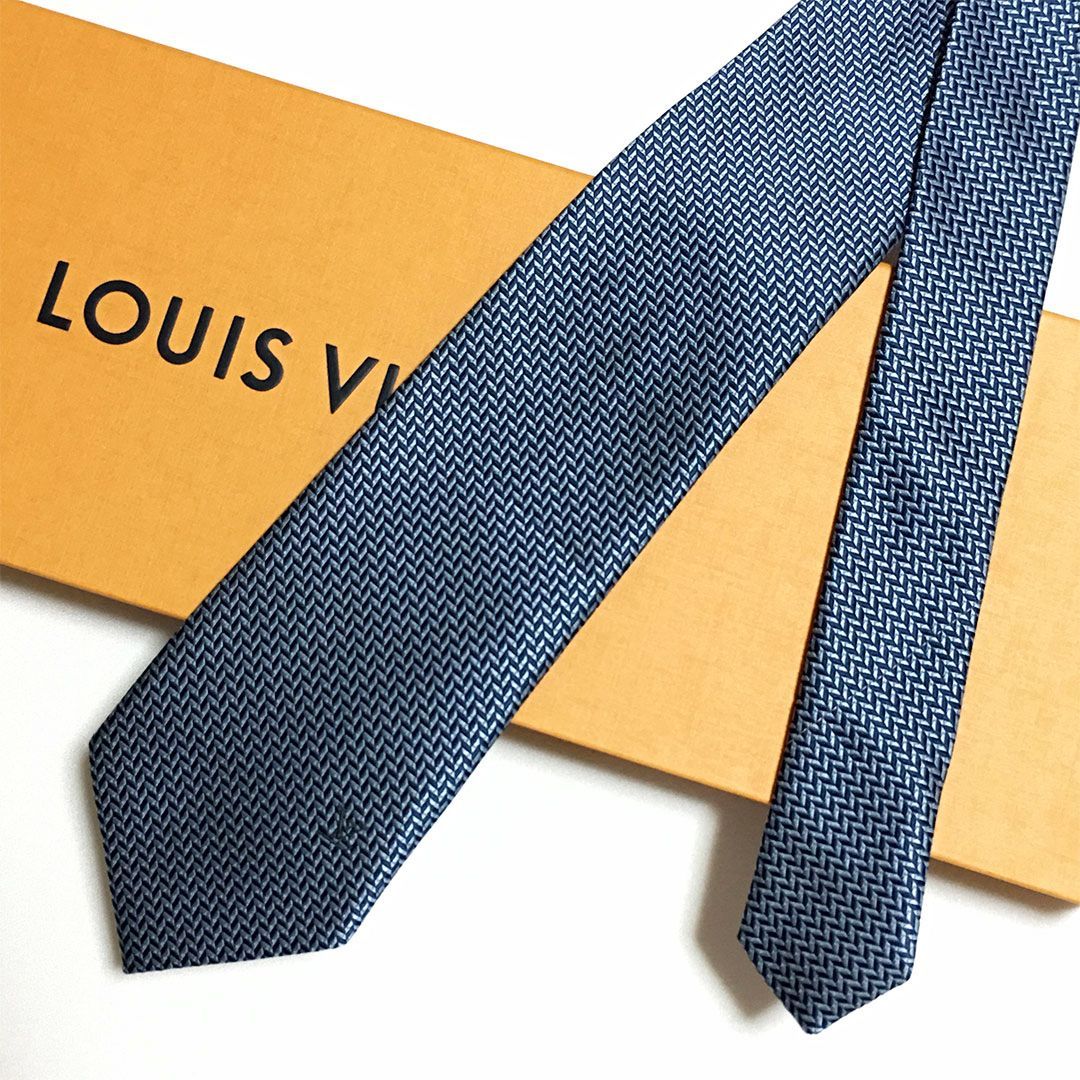 未使用級 ルイヴィトン Louis Vuitton ネクタイ シルク100% ブルー