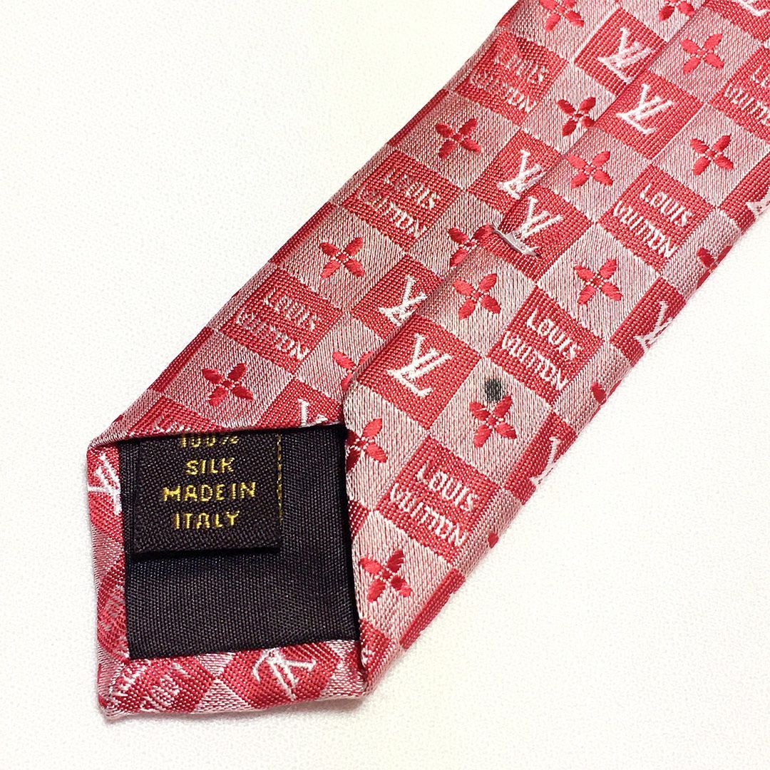 LOUIS VUITTON ネクタイ 赤系 ダミエ柄 未使用 LOUIS VUITTON ネクタイ 赤系 ダミエ柄 未使用 LOUIS VUITTON ネクタイ