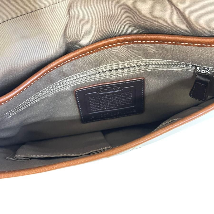 【美品⭐︎】COACH ワンショルダー ソーホー レザー ハーフムーンブラウン 美品 COACH コーチ ソーホー ワンショルダー アクセサリーポーチ