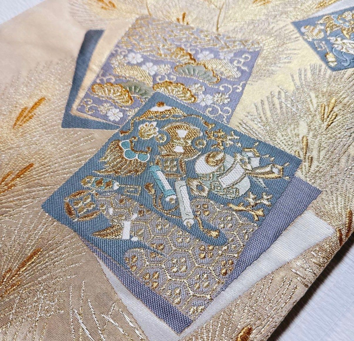 訪問着　宝尽くし　正絹　セット　刺繍　ピスタチオグリーン 訪問着 宝尽くし 正絹 セット 刺繍 ピスタチオグリーン - メルカリ