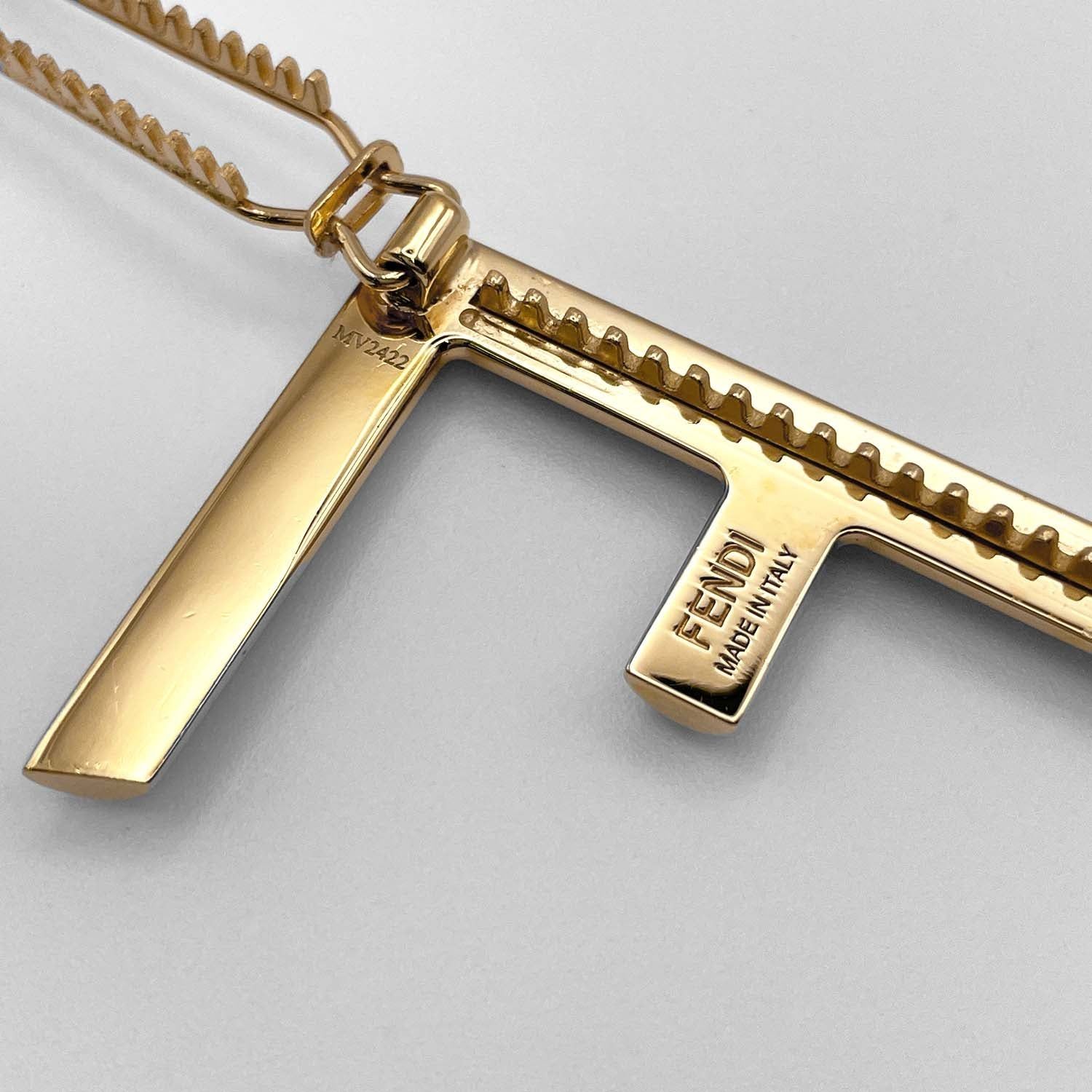 FENDI フェンディ ヘアクリップ 2024 ピン FendiFirst 髪留め ライン