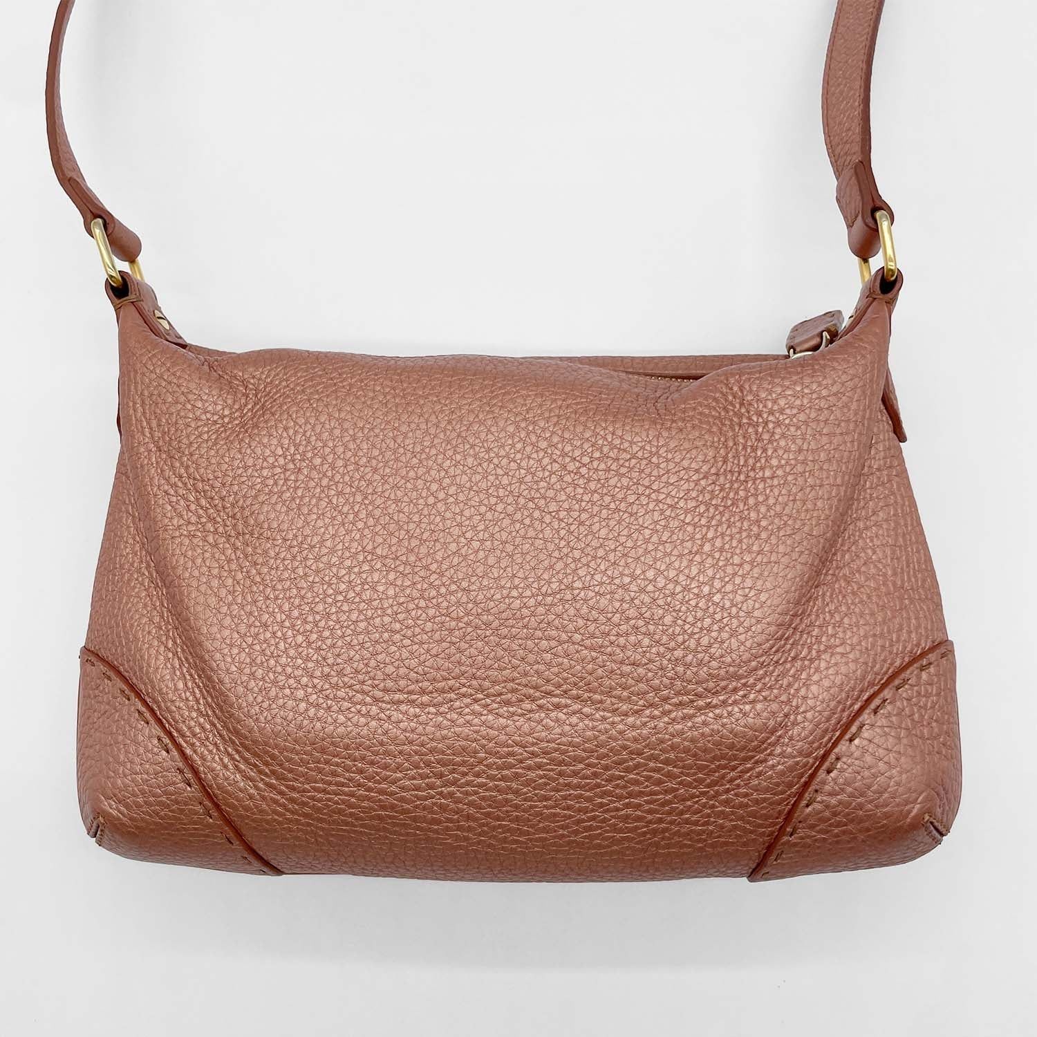 FENDI フェンディ セレリア ショルダーバッグ メタリックピンク クロス