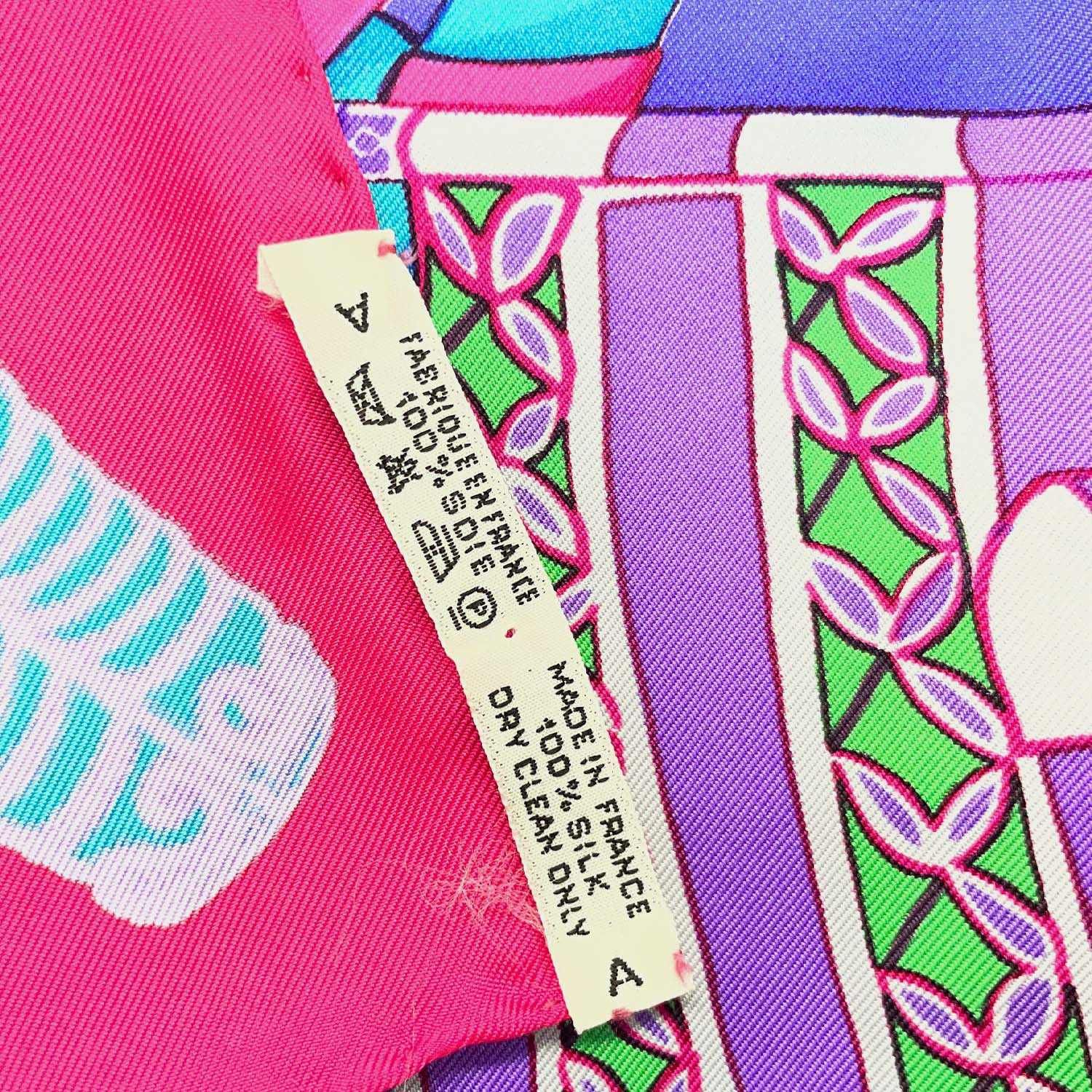 46232★HERMES エルメス スカーフ カレ90 旗 Etendards HERMES エルメス カレ90 スカーフ Etendards et bonnieres 旗 シルク