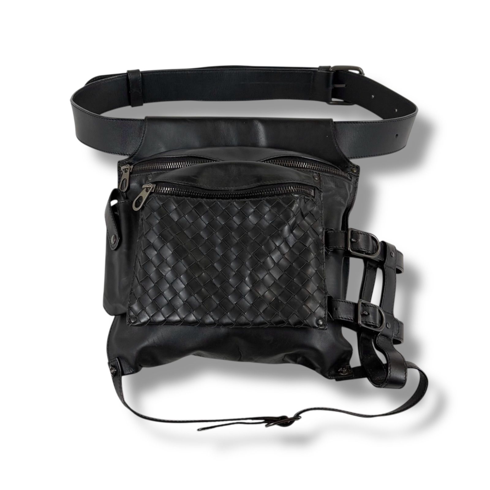 ボッテガヴェネタ ボディバッグ ショルダーバッグ イントレチャート ブラック黒~ ボッテガヴェネタ ボディバッグ ショルダーバッグ イントレチャート