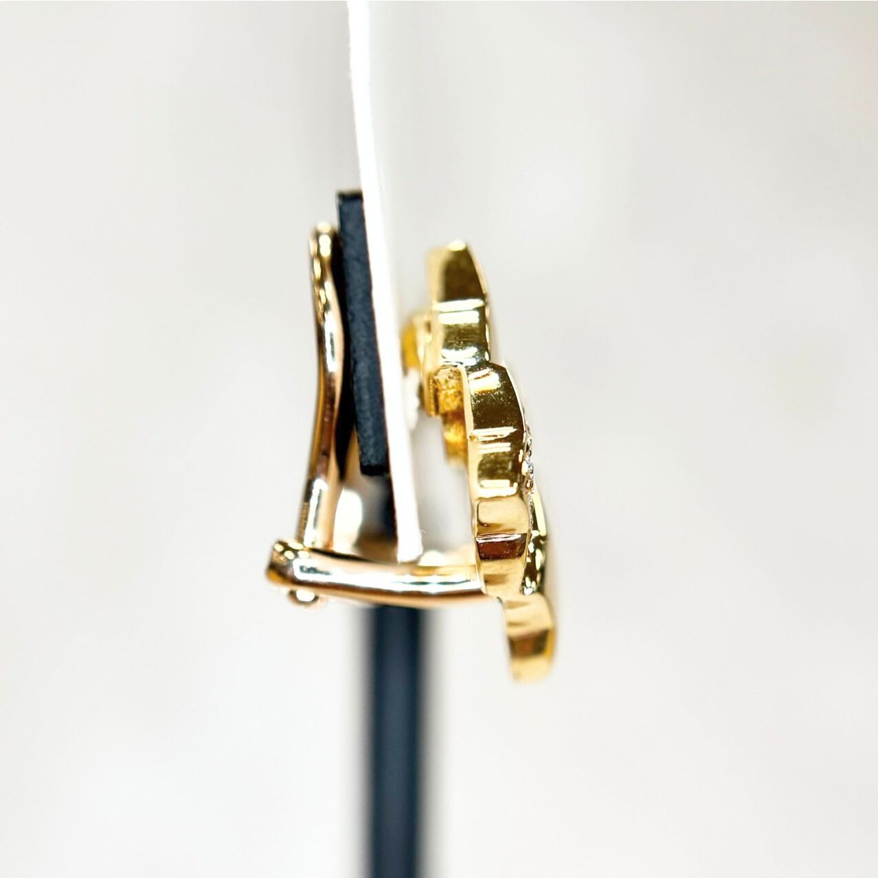 ミキモト K18 天然 ダイヤモンド 計0.28ct ピアス - メルカリ