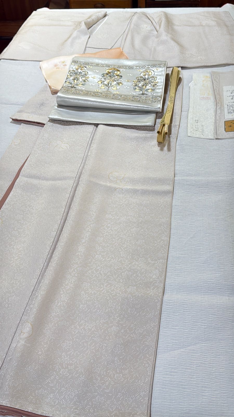 小紋 藤井嵐晴 桐竹鳳凰文 葵 フルセット 金彩 刺繍 正絹 - メルカリ