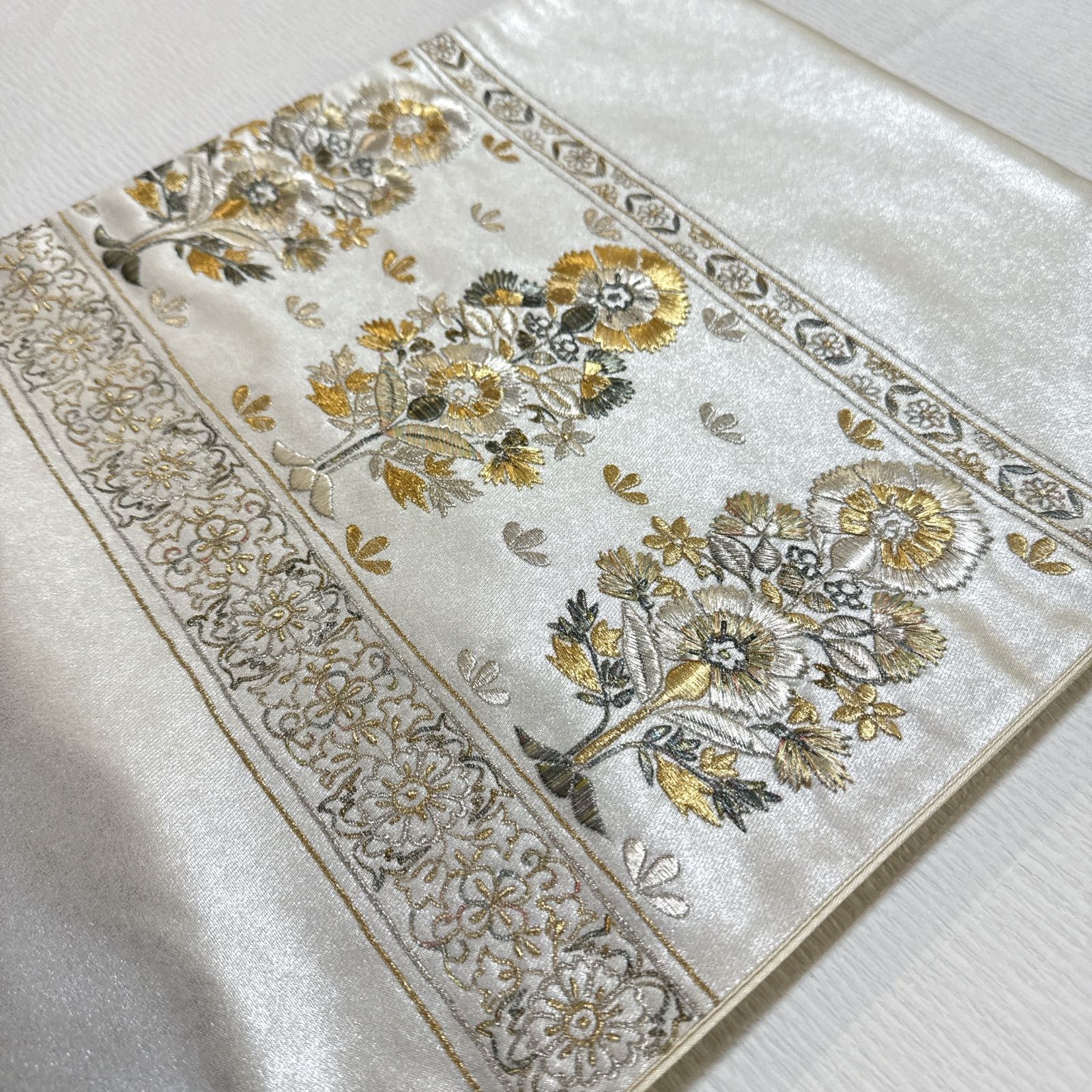 小紋 藤井嵐晴 桐竹鳳凰文 葵 フルセット 金彩 刺繍 正絹 - メルカリ