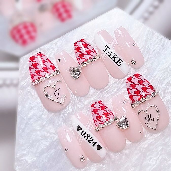 ♡イニシャル ハートとフレンチネイル♡ ネイルチップ　ハンドメイド ♡イニシャル ハートとフレンチネイル♡ ネイルチップ ハンドメイド