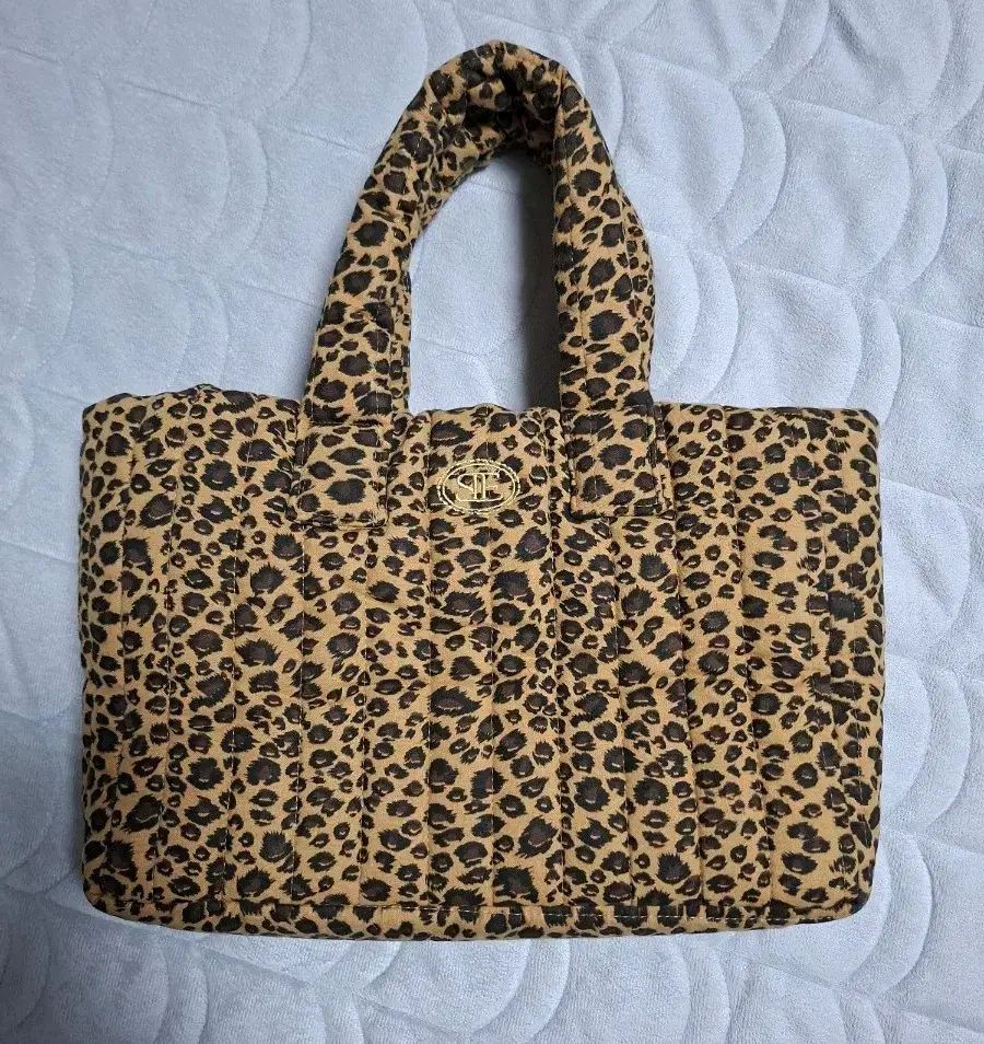 シエンヌ レオパード ダウンバッグ (インナーバッグ 含む)