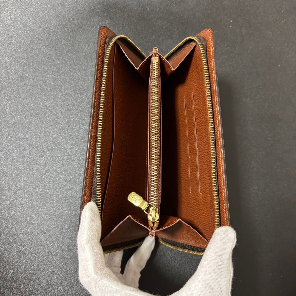 LOUIS VUITTON ポルトモネジップ　二つ折り財布　ブラウン系モノグラム LOUIS VUITTON ルイヴィトン L字ファスナー財布 二つ折り財布