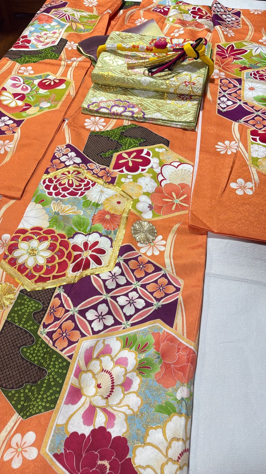 振袖　袋帯　セット　金駒刺繍　赤　橘　四季 振袖 袋帯 セット 金駒刺繍 赤 橘 四季 - メルカリ
