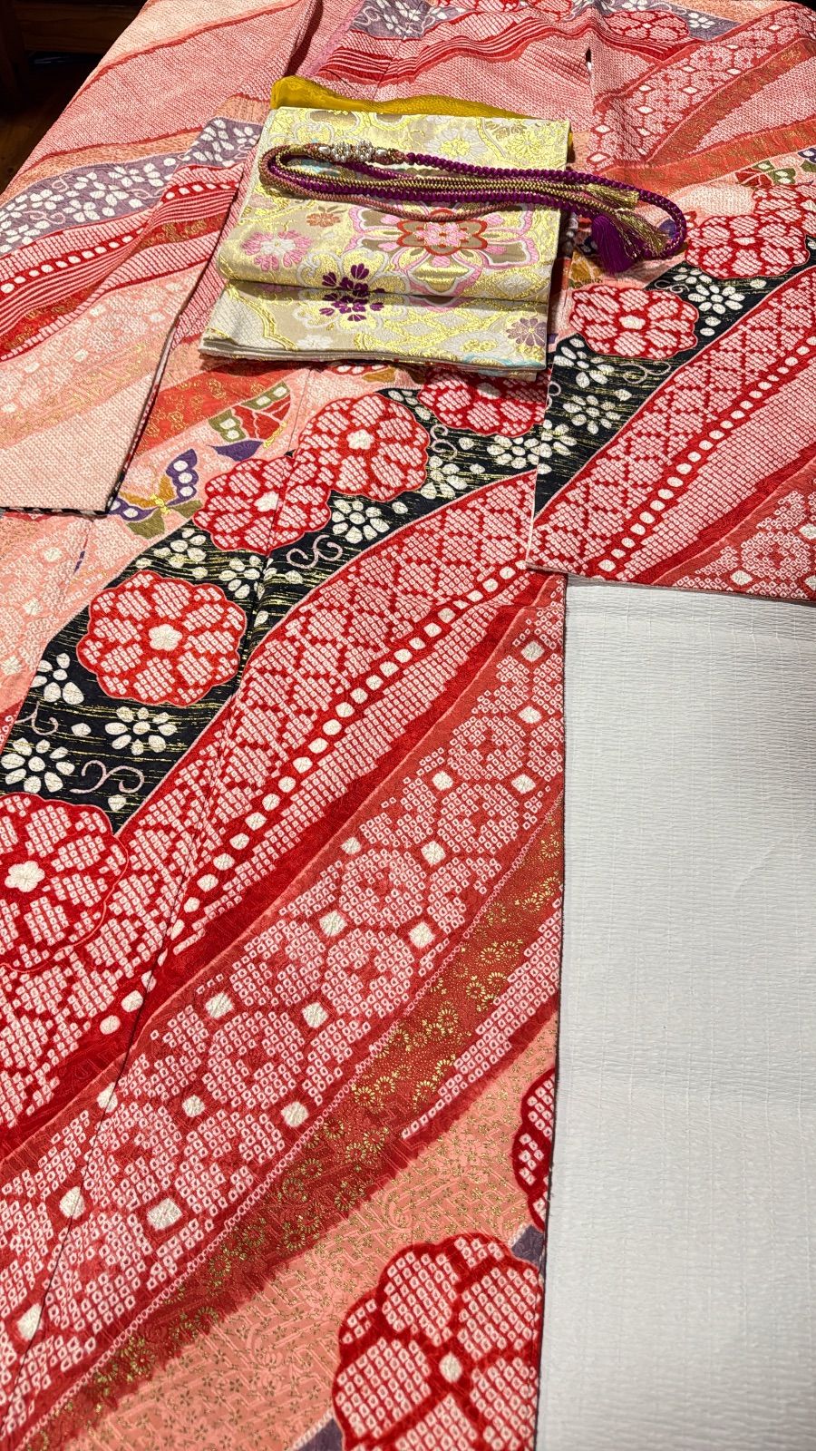 専用　振袖　成人式　総絞り　フルセット　正絹　赤 専用 振袖 成人式 総絞り フルセット 正絹 赤 振袖レンタル 成人式 総