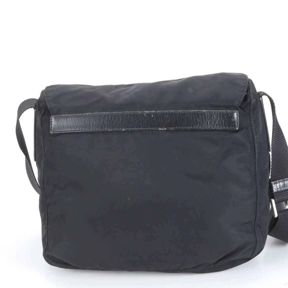 プラダ テスート ナイロン 三角 トライアングル ロゴ レザー  